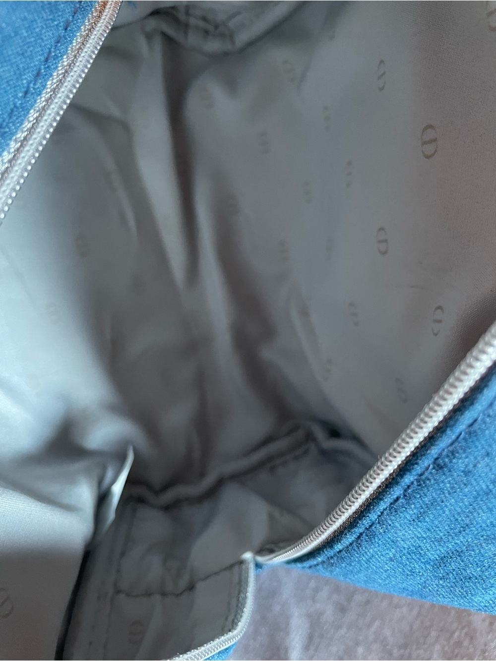 ✨ NEW Dior Beauty Denim Cosmetic Pouch Bag • Plastic On Zipper! 💎 - Picture 10 of 10